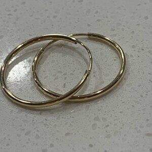 Mejuri Hoop Gold Earrings